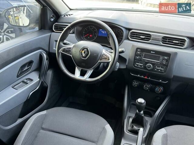 Белый Рено Дастер, объемом двигателя 1.5 л и пробегом 217 тыс. км за 11500 $, фото 17 на Automoto.ua