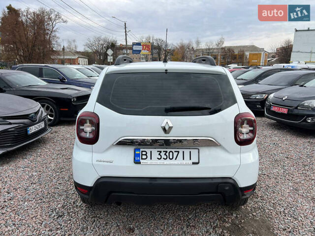 Белый Рено Дастер, объемом двигателя 1.6 л и пробегом 147 тыс. км за 13950 $, фото 6 на Automoto.ua