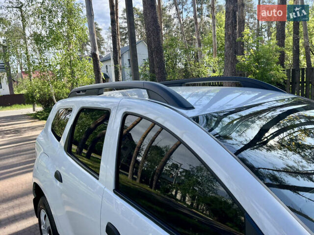 Белый Рено Дастер, объемом двигателя 1.6 л и пробегом 185 тыс. км за 12700 $, фото 93 на Automoto.ua