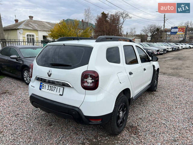 Белый Рено Дастер, объемом двигателя 1.6 л и пробегом 147 тыс. км за 13950 $, фото 7 на Automoto.ua