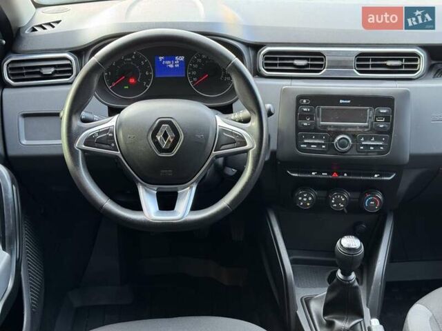 Белый Рено Дастер, объемом двигателя 1.5 л и пробегом 217 тыс. км за 11500 $, фото 18 на Automoto.ua