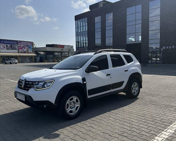 Білий Рено Дастер, об'ємом двигуна 1.6 л та пробігом 290 тис. км за 13900 $, фото 6 на Automoto.ua