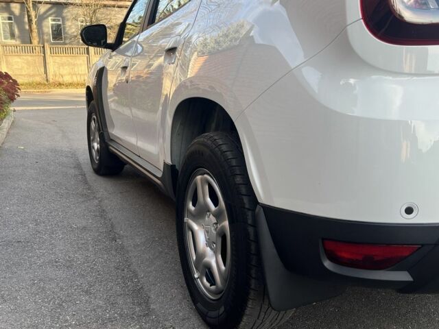 Белый Рено Дастер, объемом двигателя 1.5 л и пробегом 184 тыс. км за 13599 $, фото 17 на Automoto.ua