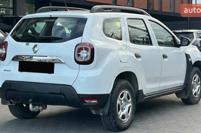 Білий Рено Дастер, об'ємом двигуна 1.6 л та пробігом 106 тис. км за 11500 $, фото 12 на Automoto.ua