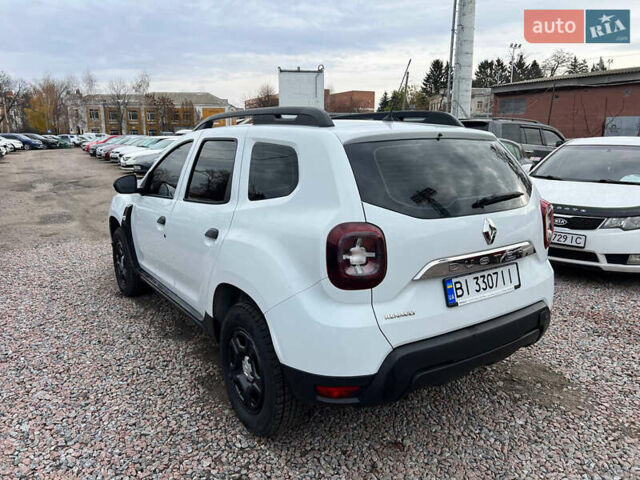 Белый Рено Дастер, объемом двигателя 1.6 л и пробегом 147 тыс. км за 13950 $, фото 5 на Automoto.ua