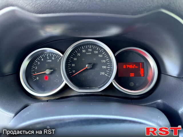 Білий Рено Дастер, об'ємом двигуна 1.5 л та пробігом 67 тис. км за 14800 $, фото 7 на Automoto.ua