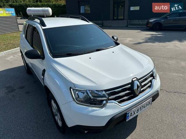 Белый Рено Дастер, объемом двигателя 1.5 л и пробегом 118 тыс. км за 15700 $, фото 1 на Automoto.ua