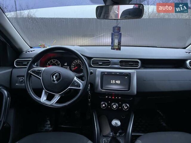 Белый Рено Дастер, объемом двигателя 1.6 л и пробегом 114 тыс. км за 13500 $, фото 9 на Automoto.ua