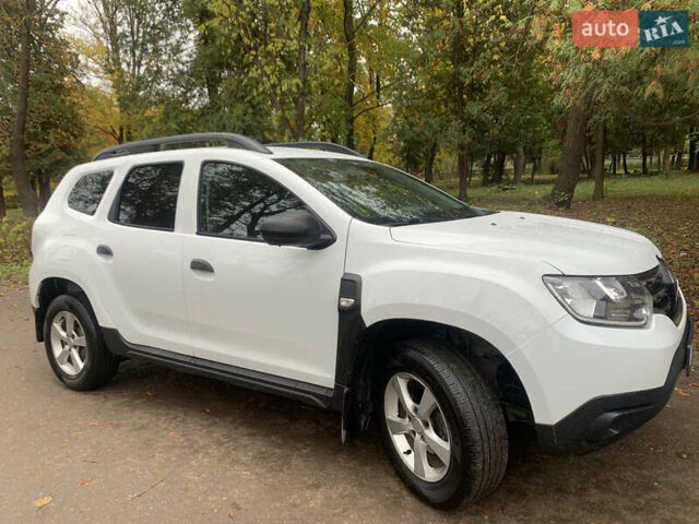 Білий Рено Дастер, об'ємом двигуна 1.5 л та пробігом 220 тис. км за 12450 $, фото 1 на Automoto.ua