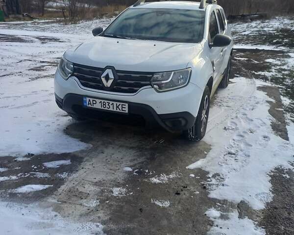 Білий Рено Дастер, об'ємом двигуна 1.46 л та пробігом 302 тис. км за 12000 $, фото 10 на Automoto.ua