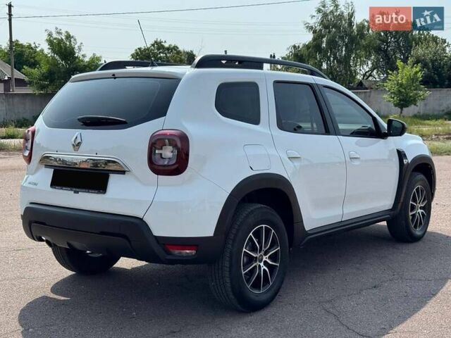 Білий Рено Дастер, об'ємом двигуна 1.46 л та пробігом 152 тис. км за 13650 $, фото 17 на Automoto.ua
