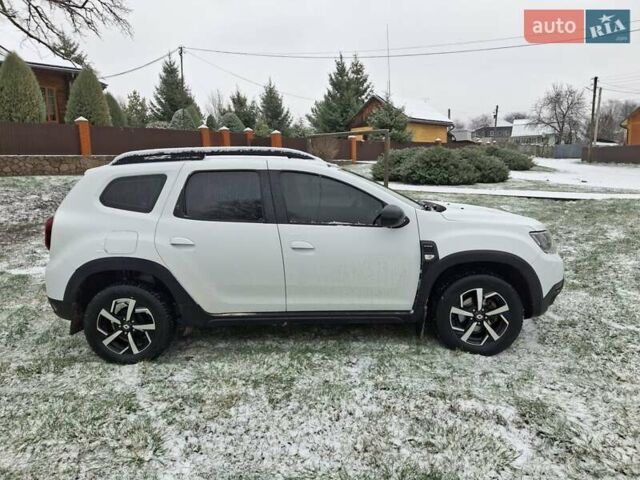 Білий Рено Дастер, об'ємом двигуна 1.46 л та пробігом 211 тис. км за 16500 $, фото 7 на Automoto.ua