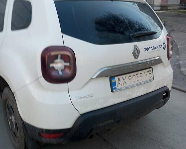 Білий Рено Дастер, об'ємом двигуна 1.5 л та пробігом 217 тис. км за 12000 $, фото 1 на Automoto.ua