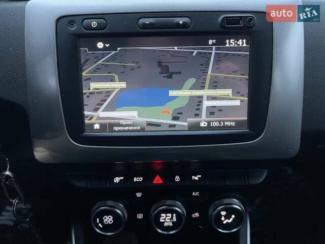 Белый Рено Дастер, объемом двигателя 1.6 л и пробегом 114 тыс. км за 13500 $, фото 4 на Automoto.ua