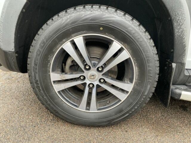 Білий Рено Дастер, об'ємом двигуна 1.5 л та пробігом 71 тис. км за 14700 $, фото 5 на Automoto.ua