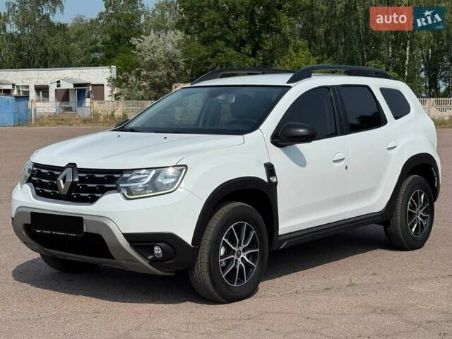 Білий Рено Дастер, об'ємом двигуна 1.46 л та пробігом 152 тис. км за 13650 $, фото 3 на Automoto.ua