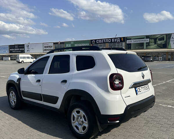 Білий Рено Дастер, об'ємом двигуна 1.6 л та пробігом 290 тис. км за 13900 $, фото 10 на Automoto.ua