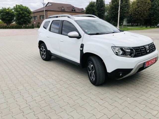 Белый Рено Дастер, объемом двигателя 1.5 л и пробегом 154 тыс. км за 15200 $, фото 2 на Automoto.ua