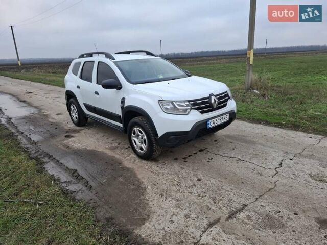 Белый Рено Дастер, объемом двигателя 1.5 л и пробегом 215 тыс. км за 14500 $, фото 11 на Automoto.ua