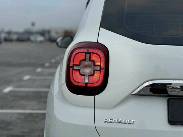 Білий Рено Дастер, об'ємом двигуна 1.6 л та пробігом 97 тис. км за 12790 $, фото 8 на Automoto.ua