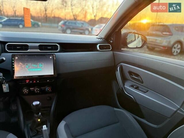 Белый Рено Дастер, объемом двигателя 1.5 л и пробегом 228 тыс. км за 14199 $, фото 14 на Automoto.ua