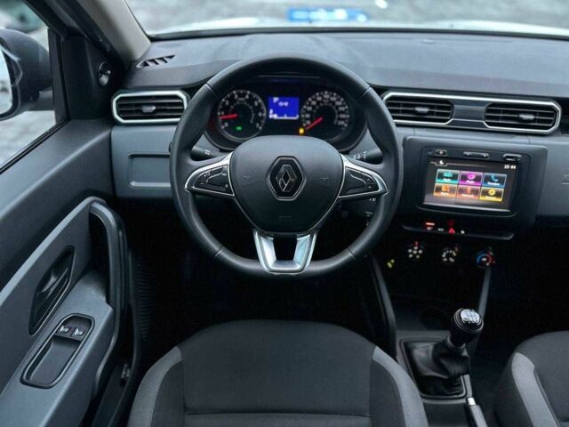 Білий Рено Дастер, об'ємом двигуна 1.6 л та пробігом 97 тис. км за 12790 $, фото 13 на Automoto.ua