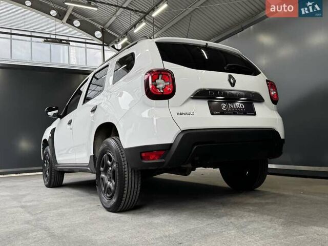 Білий Рено Дастер, об'ємом двигуна 1.6 л та пробігом 231 тис. км за 12500 $, фото 12 на Automoto.ua