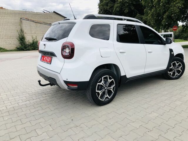 Белый Рено Дастер, объемом двигателя 1.5 л и пробегом 154 тыс. км за 15200 $, фото 4 на Automoto.ua