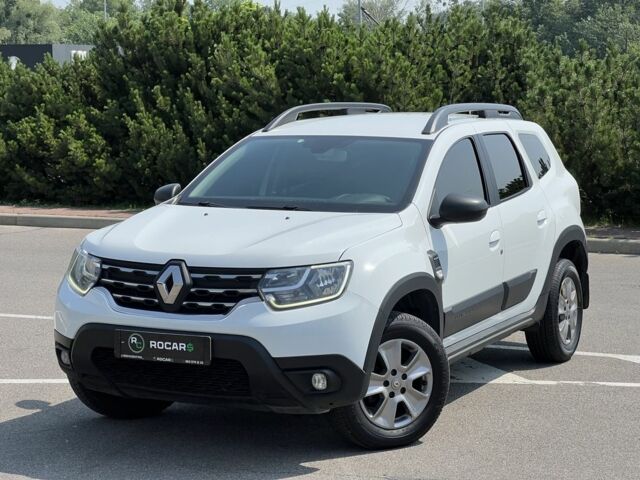 Белый Рено Дастер, объемом двигателя 1.5 л и пробегом 199 тыс. км за 13500 $, фото 1 на Automoto.ua