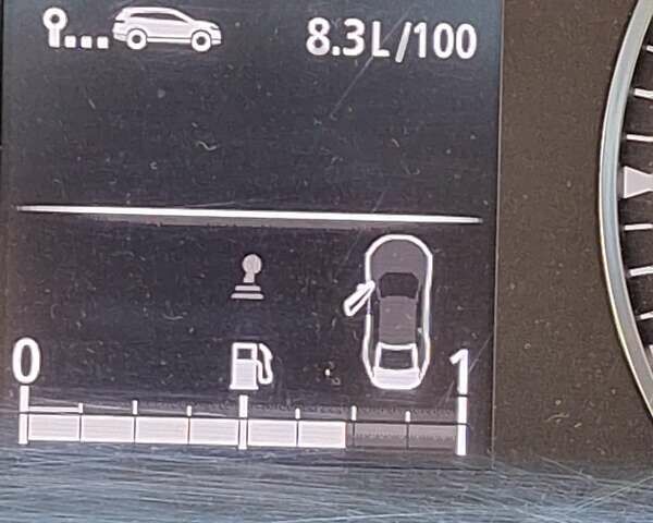 Білий Рено Дастер, об'ємом двигуна 1.6 л та пробігом 114 тис. км за 15950 $, фото 10 на Automoto.ua