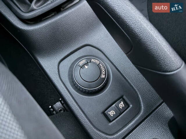 Білий Рено Дастер, об'ємом двигуна 1.5 л та пробігом 152 тис. км за 14999 $, фото 21 на Automoto.ua