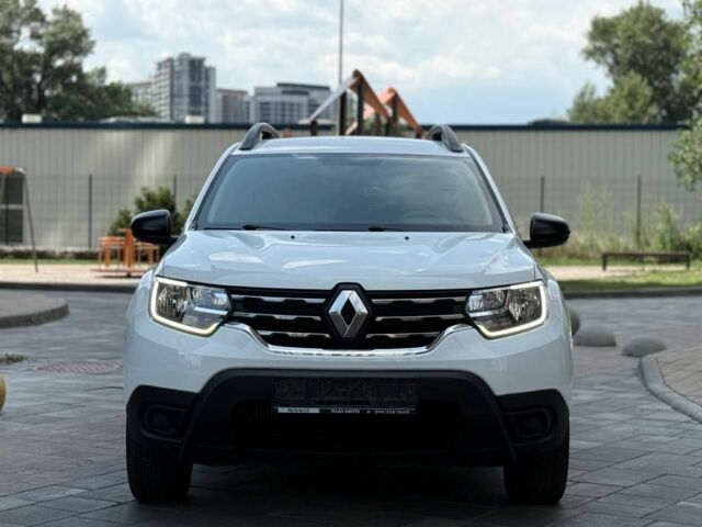 Белый Рено Дастер, объемом двигателя 1.5 л и пробегом 70 тыс. км за 13450 $, фото 3 на Automoto.ua