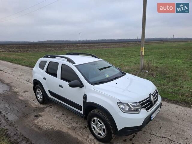 Белый Рено Дастер, объемом двигателя 1.5 л и пробегом 215 тыс. км за 14500 $, фото 10 на Automoto.ua