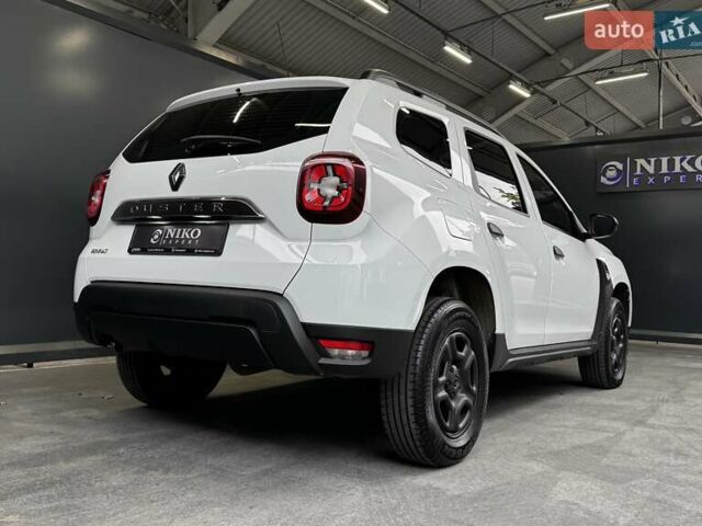 Білий Рено Дастер, об'ємом двигуна 1.6 л та пробігом 231 тис. км за 12500 $, фото 15 на Automoto.ua