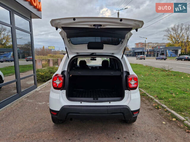 Белый Рено Дастер, объемом двигателя 1.5 л и пробегом 87 тыс. км за 15500 $, фото 5 на Automoto.ua