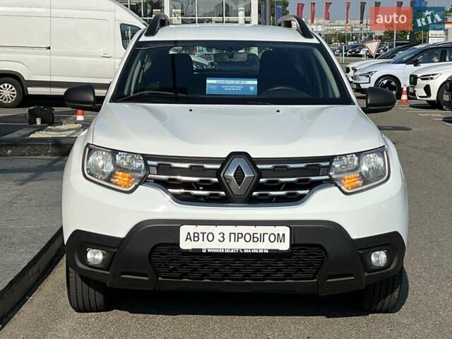 Рено Дастер 2020 в Киеве на Automoto.ua Белый Рено Дастер, объемом двигателя 1.5 л и пробегом 161 тыс. км за 15728 $, фото 1 на Automoto.ua