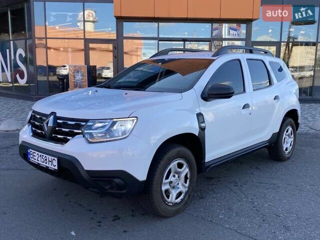Білий Рено Дастер, об'ємом двигуна 1.5 л та пробігом 132 тис. км за 14450 $, фото 5 на Automoto.ua