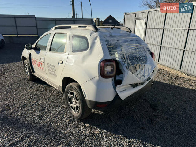 Белый Рено Дастер, объемом двигателя 1.46 л и пробегом 180 тыс. км за 7800 $, фото 5 на Automoto.ua