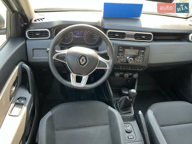 Рено Дастер 2020 в Киеве на Automoto.ua Белый Рено Дастер, объемом двигателя 1.5 л и пробегом 161 тыс. км за 15728 $, фото 16 на Automoto.ua