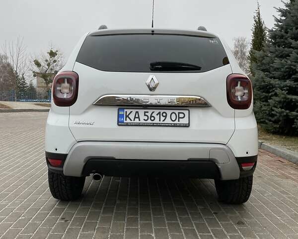 Белый Рено Дастер, объемом двигателя 1.5 л и пробегом 157 тыс. км за 16500 $, фото 4 на Automoto.ua