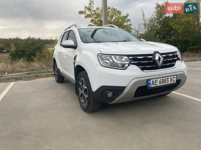 Белый Рено Дастер, объемом двигателя 1.5 л и пробегом 147 тыс. км за 17300 $, фото 6 на Automoto.ua