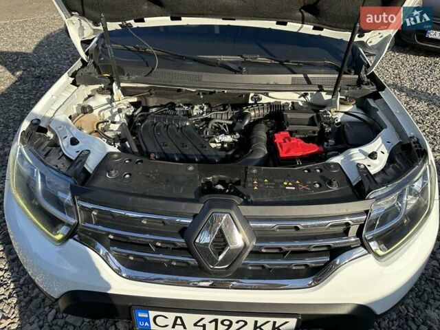 Белый Рено Дастер, объемом двигателя 1.6 л и пробегом 108 тыс. км за 12900 $, фото 10 на Automoto.ua