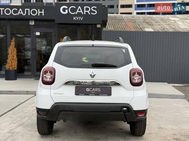 Білий Рено Дастер, об'ємом двигуна 1.6 л та пробігом 220 тис. км за 12500 $, фото 4 на Automoto.ua