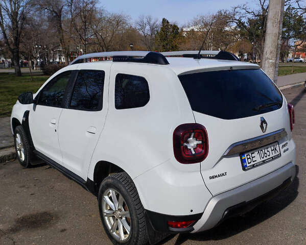 Белый Рено Дастер, объемом двигателя 1.5 л и пробегом 31 тыс. км за 17800 $, фото 1 на Automoto.ua