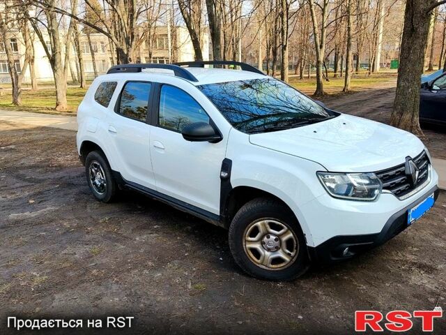 Белый Рено Дастер, объемом двигателя 16 л и пробегом 150 тыс. км за 16300 $, фото 1 на Automoto.ua