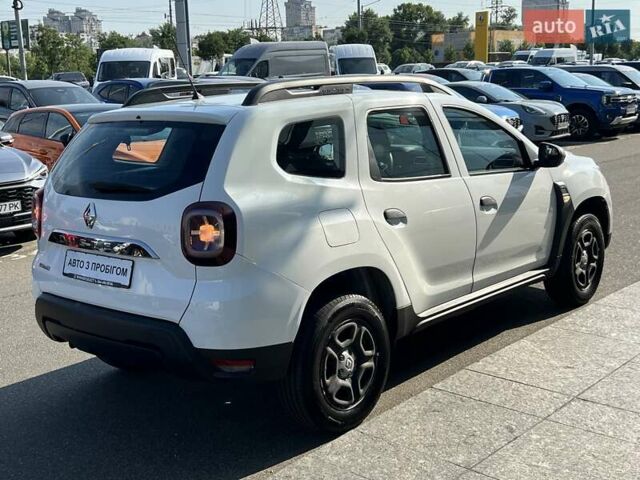 Рено Дастер 2020 в Киеве на Automoto.ua Белый Рено Дастер, объемом двигателя 1.5 л и пробегом 161 тыс. км за 15728 $, фото 6 на Automoto.ua