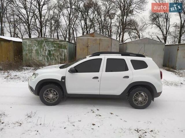 Белый Рено Дастер, объемом двигателя 1.6 л и пробегом 155 тыс. км за 13300 $, фото 31 на Automoto.ua