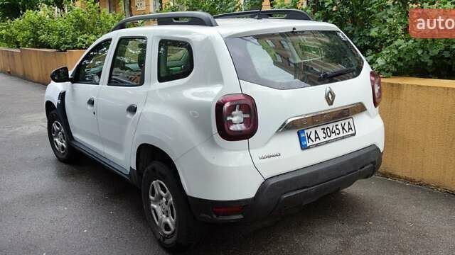 Белый Рено Дастер, объемом двигателя 1.6 л и пробегом 163 тыс. км за 13900 $, фото 1 на Automoto.ua