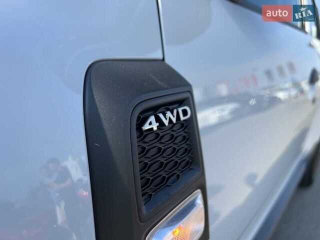 Рено Дастер 2020 в Киеве на Automoto.ua Белый Рено Дастер, объемом двигателя 1.5 л и пробегом 161 тыс. км за 15728 $, фото 9 на Automoto.ua