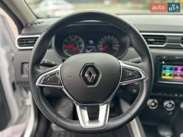Білий Рено Дастер, об'ємом двигуна 1.6 л та пробігом 30 тис. км за 16300 $, фото 70 на Automoto.ua